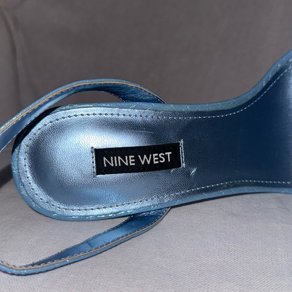 Nine West heels size 7 never worn - Picture 3 of 4